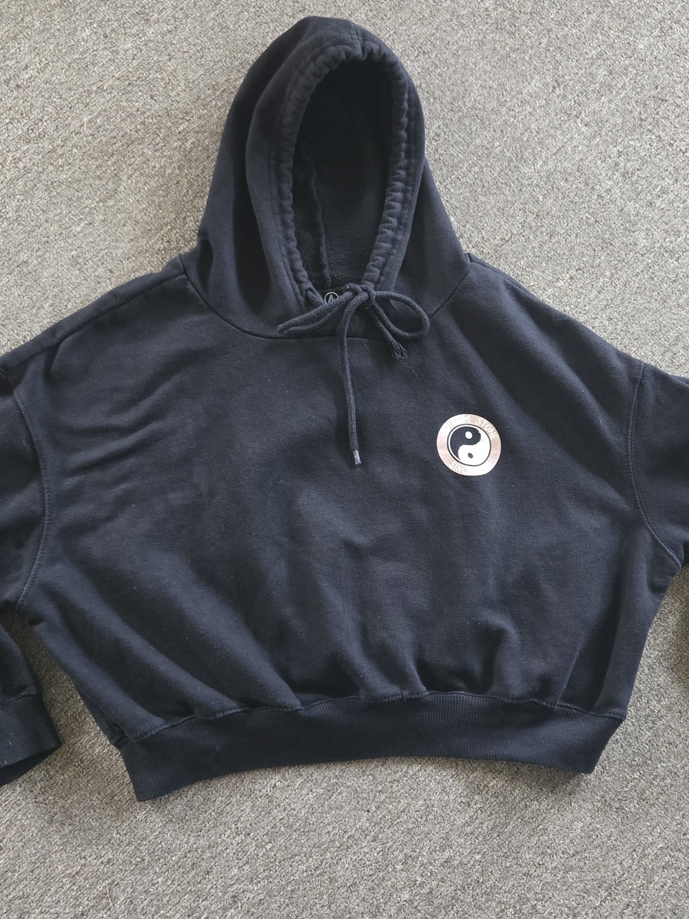 Volcom Black Cropped Hoodie with Yin Yang Patch - Picture 2 of 4